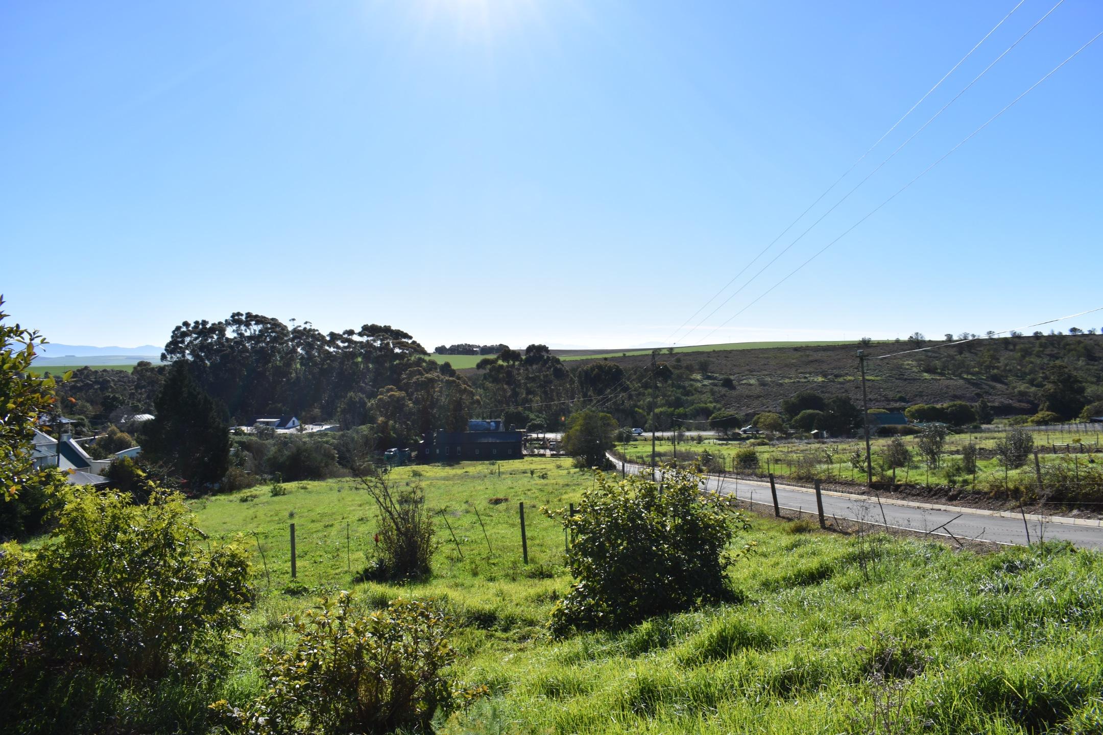 Image 2 of 6