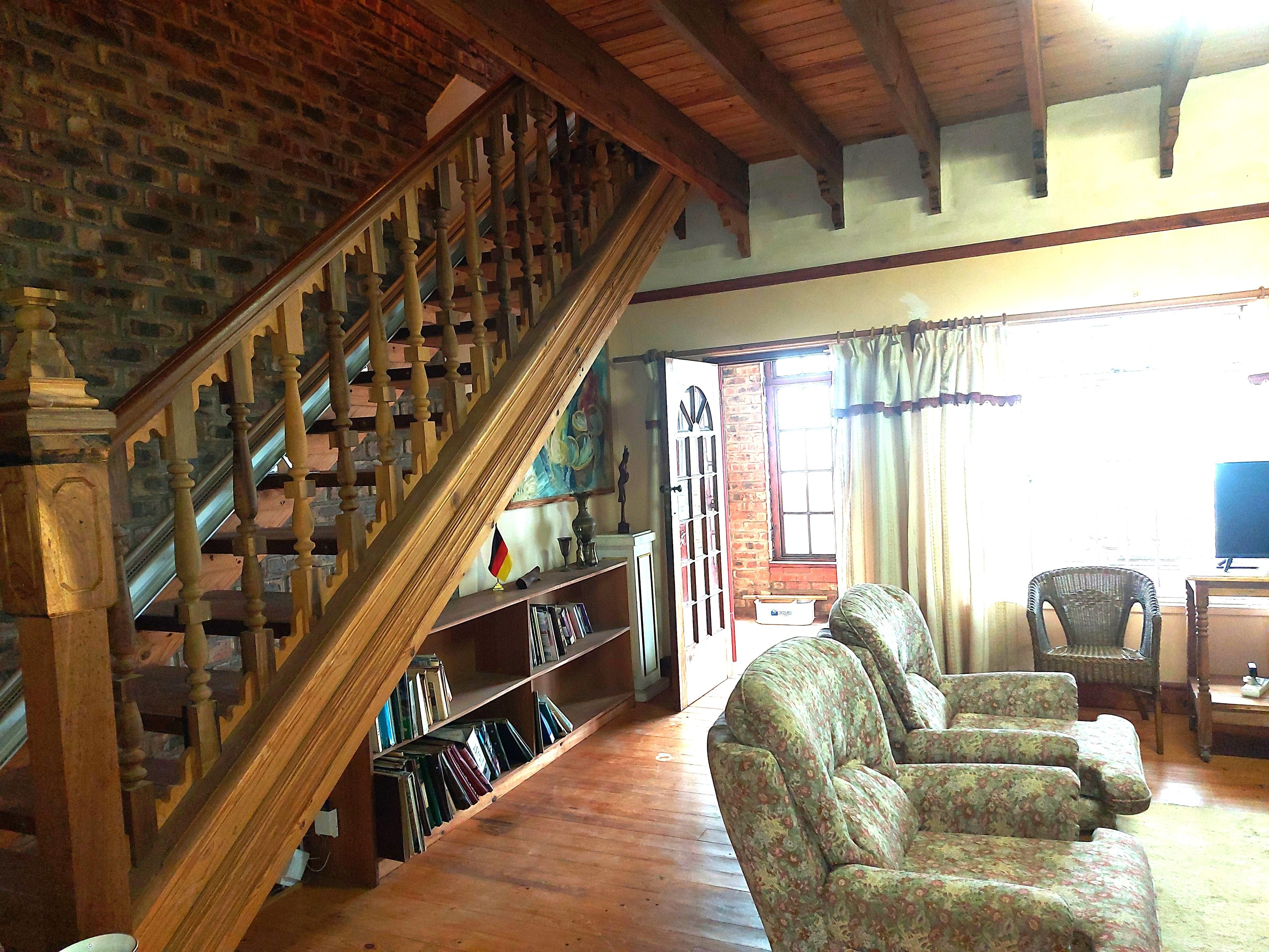 Image 3 of 6