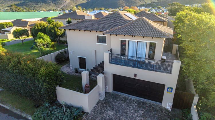Main property image