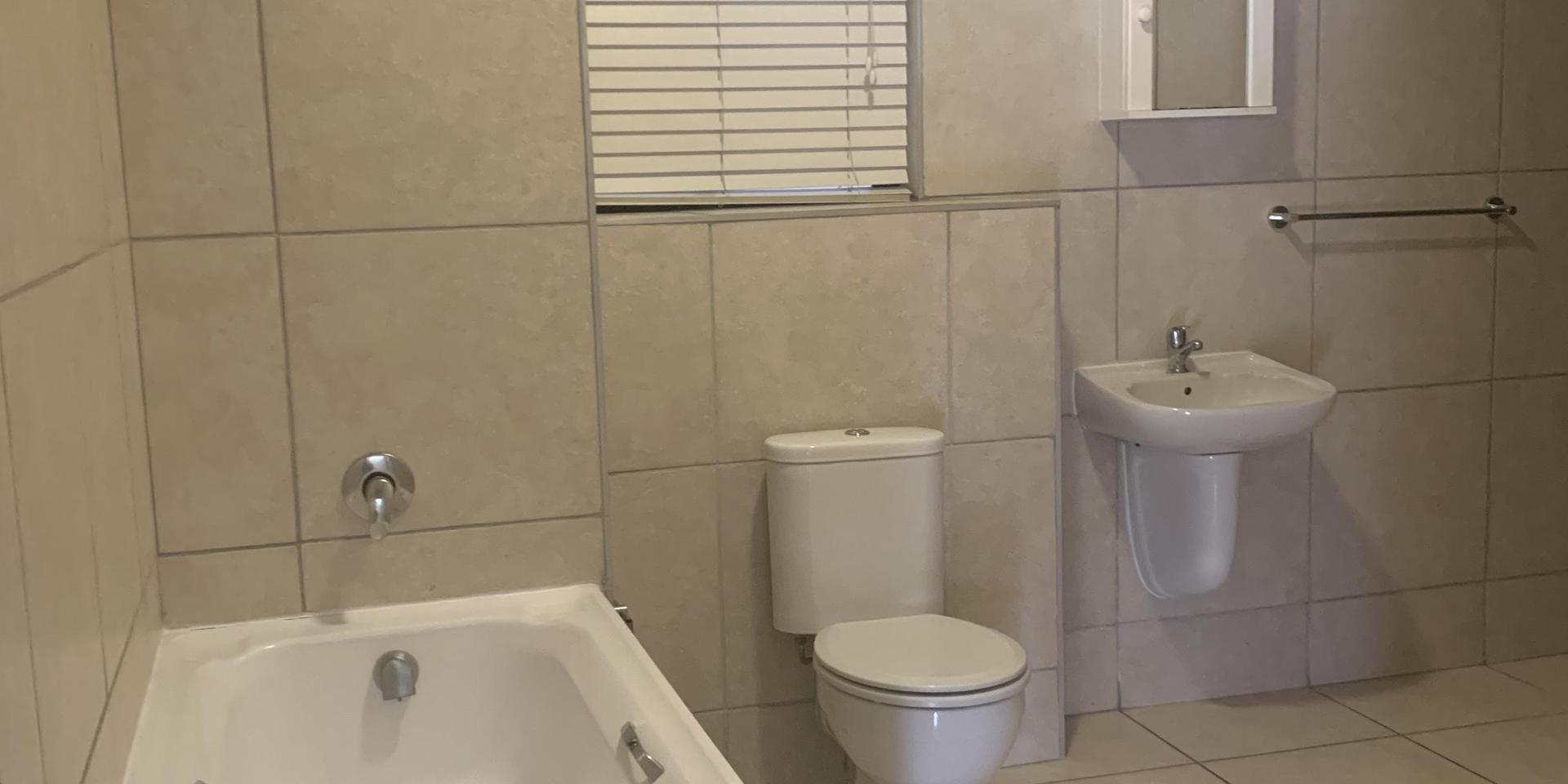 Image 5 of 6