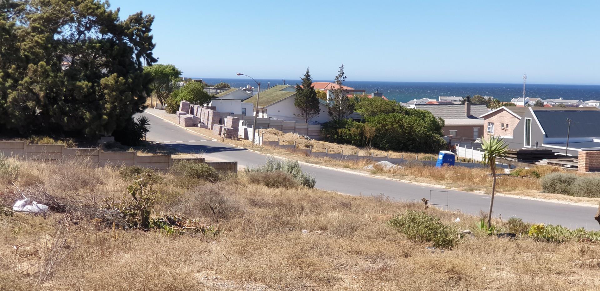 Image 4 of 6