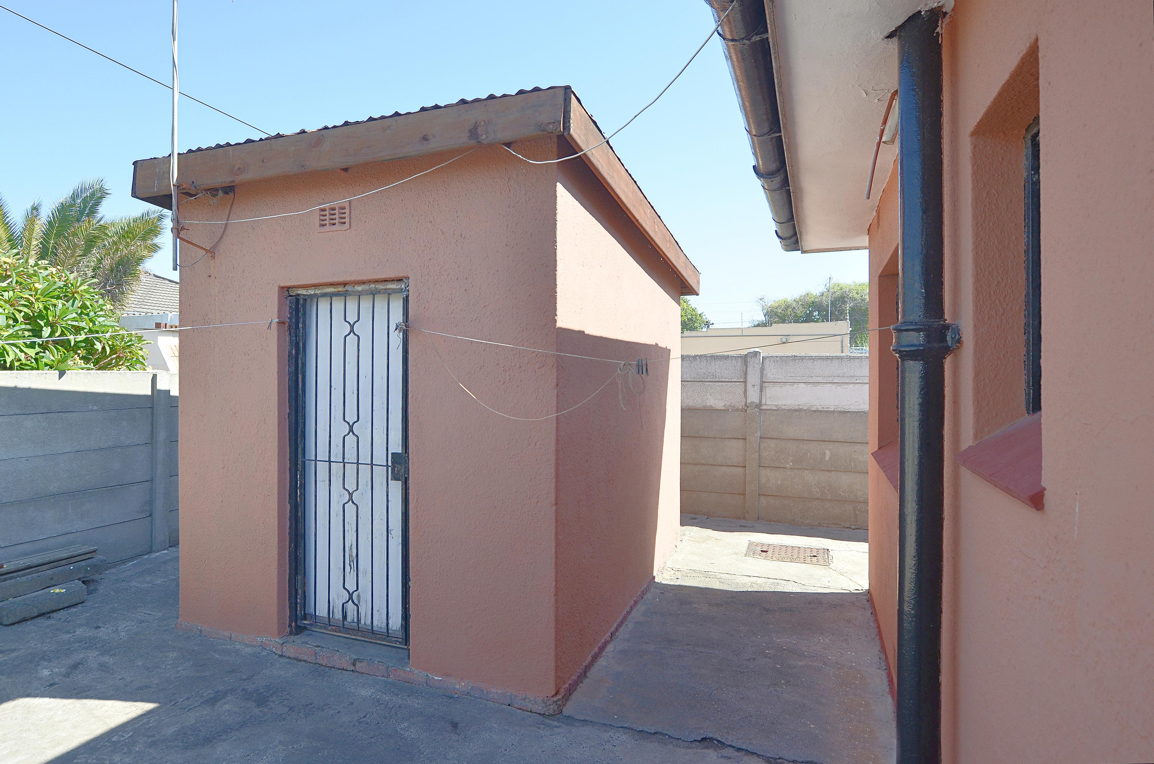 Image 12