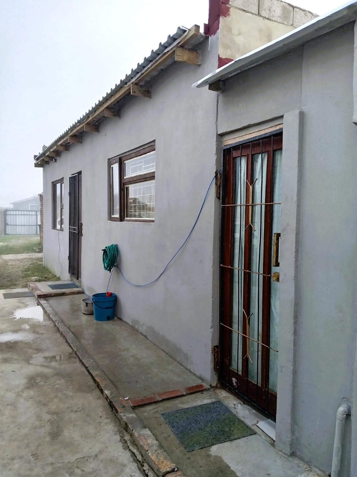 Image 1 of 6