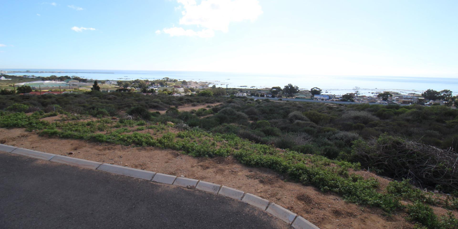 Image 4 of 6