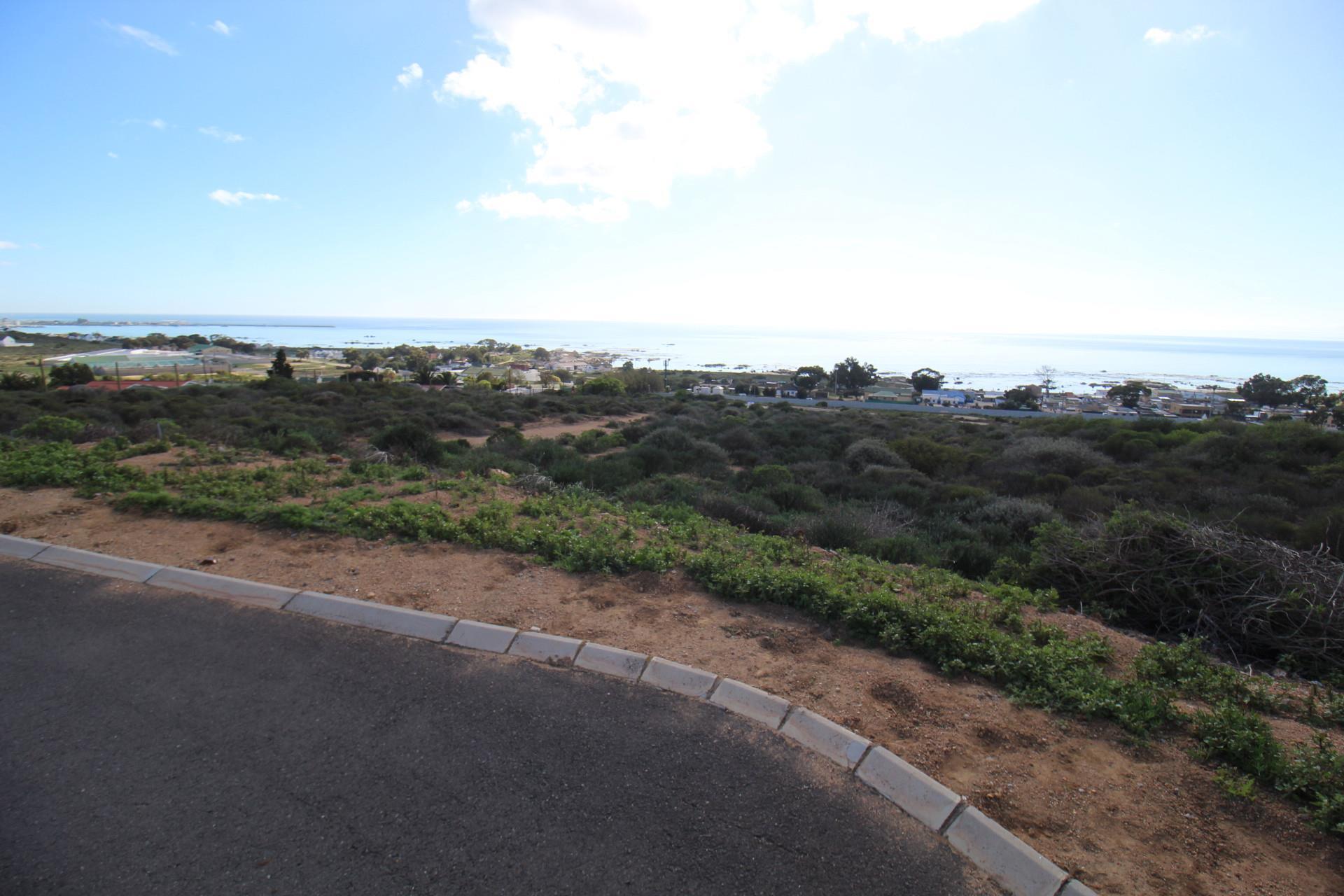 Image 4 of 6
