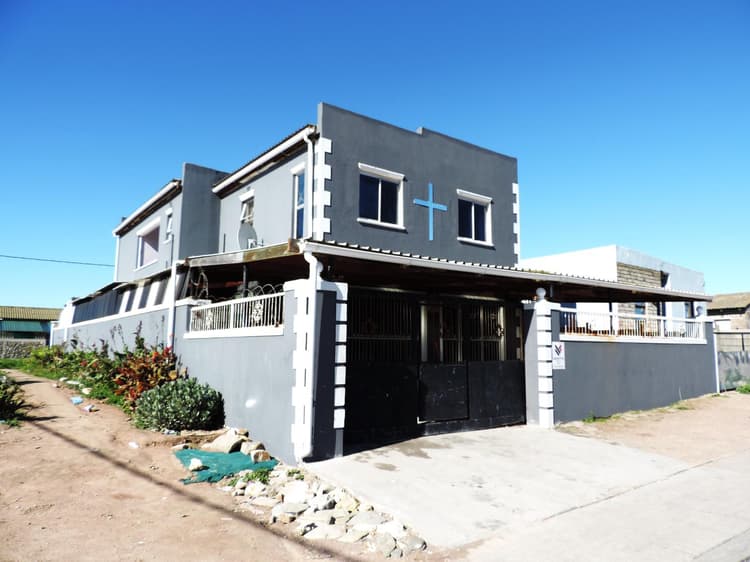 Main property image