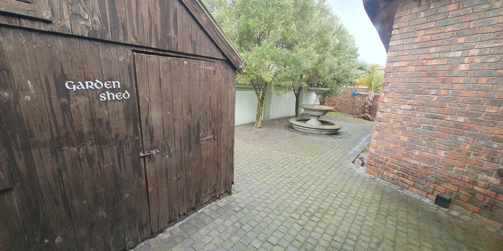 Image 5 of 6