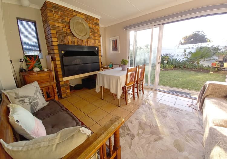 Main property image
