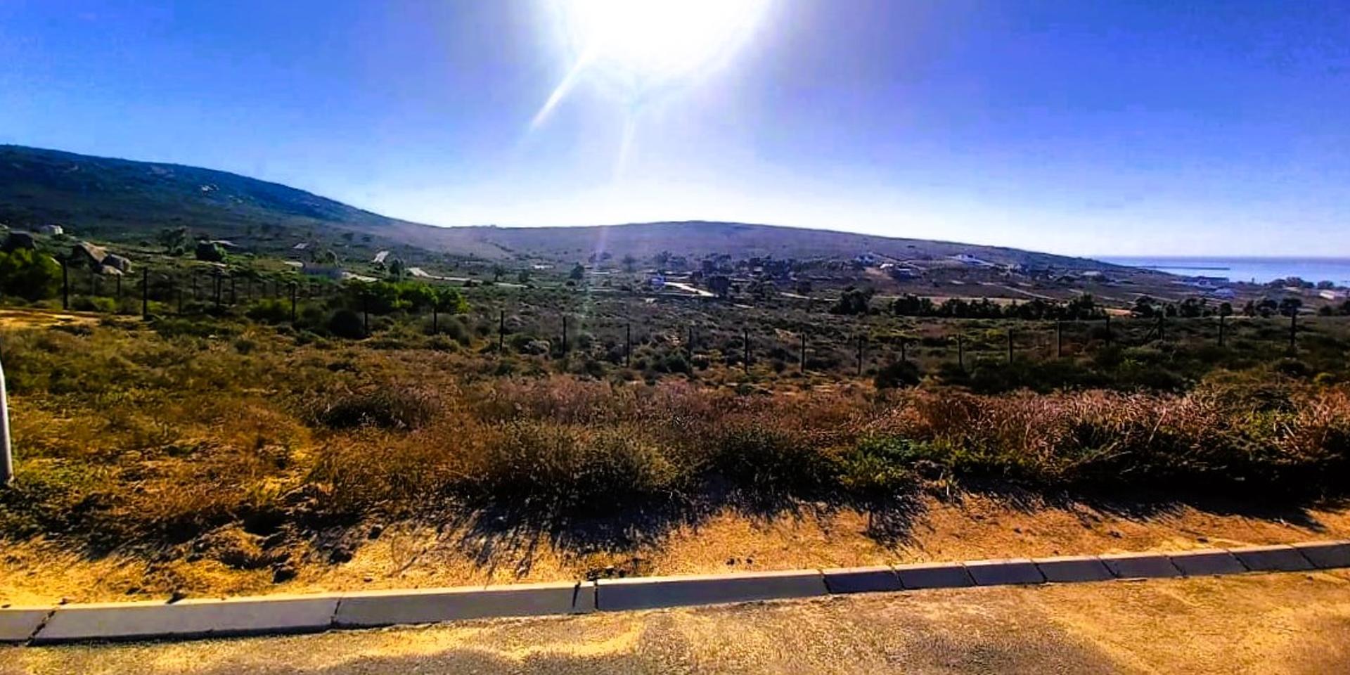 Image 2 of 6