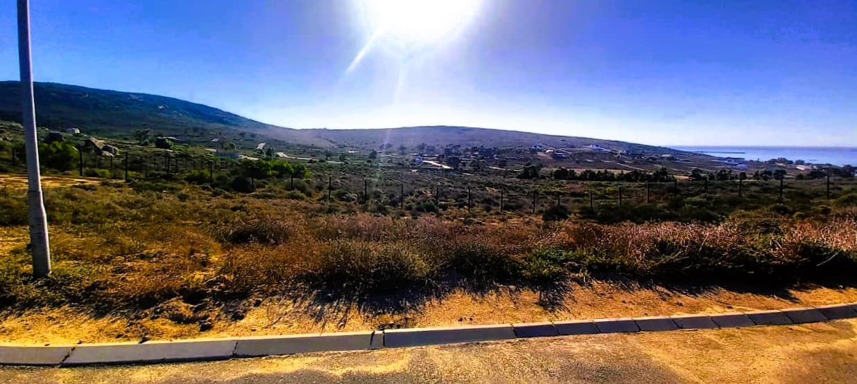 Image 2 of 6