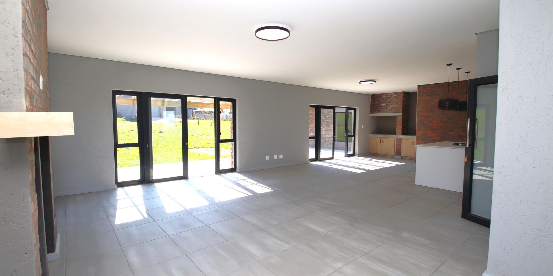 Image 5 of 6