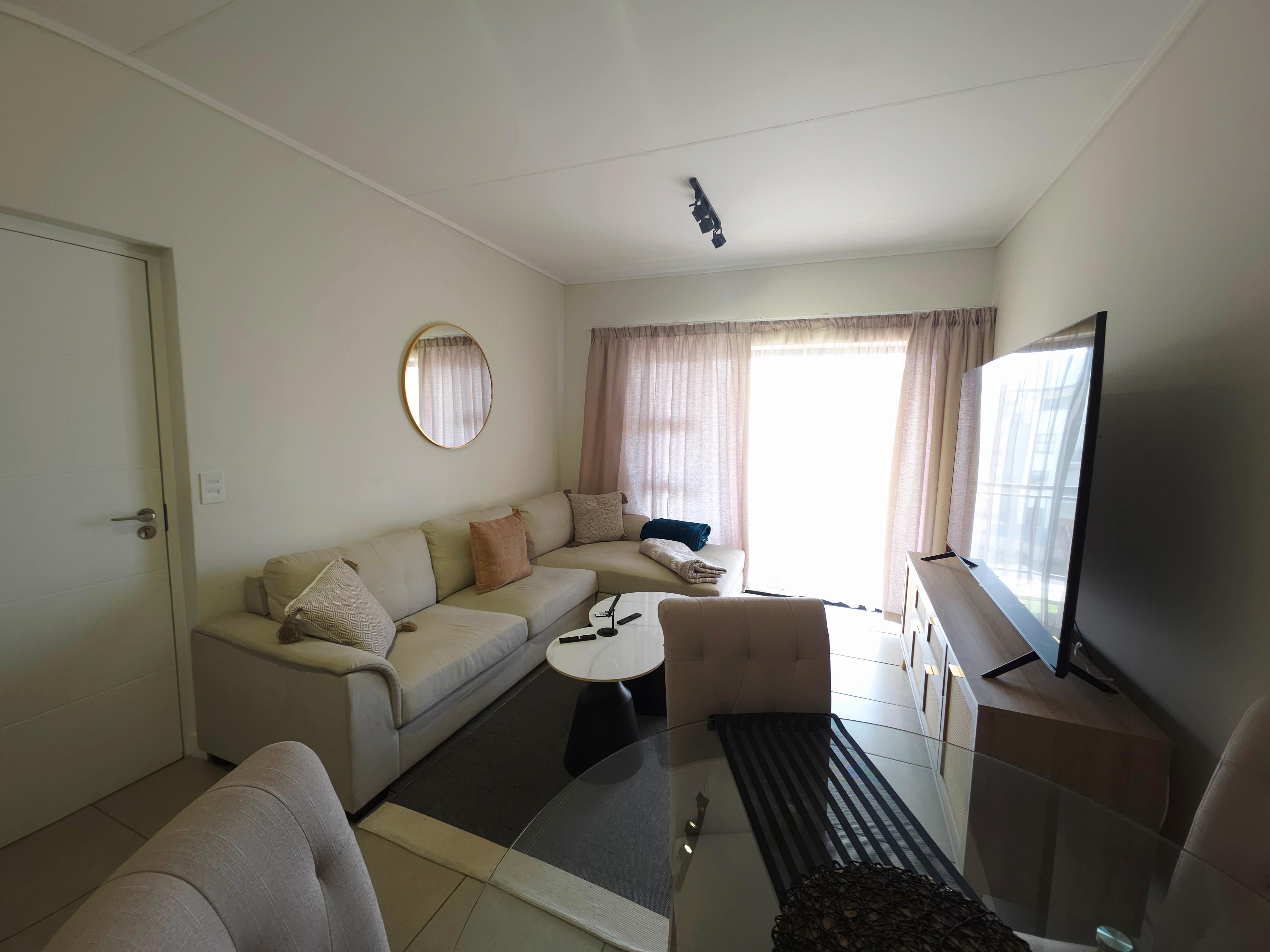 Image 2 of 6