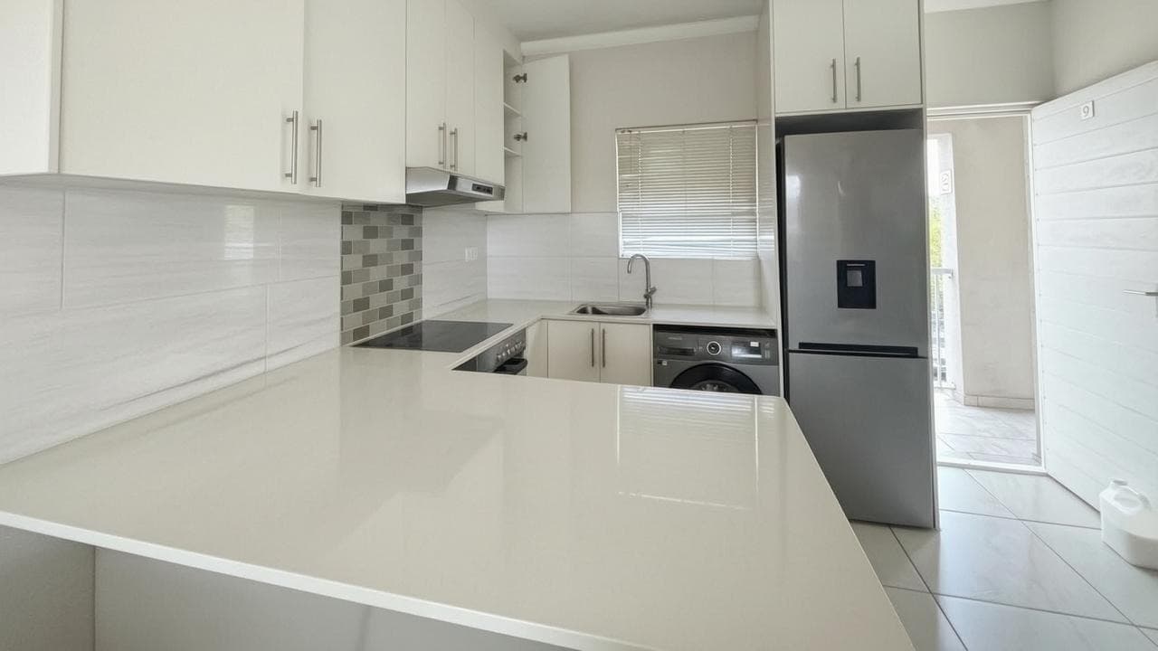 Image 3 of 6