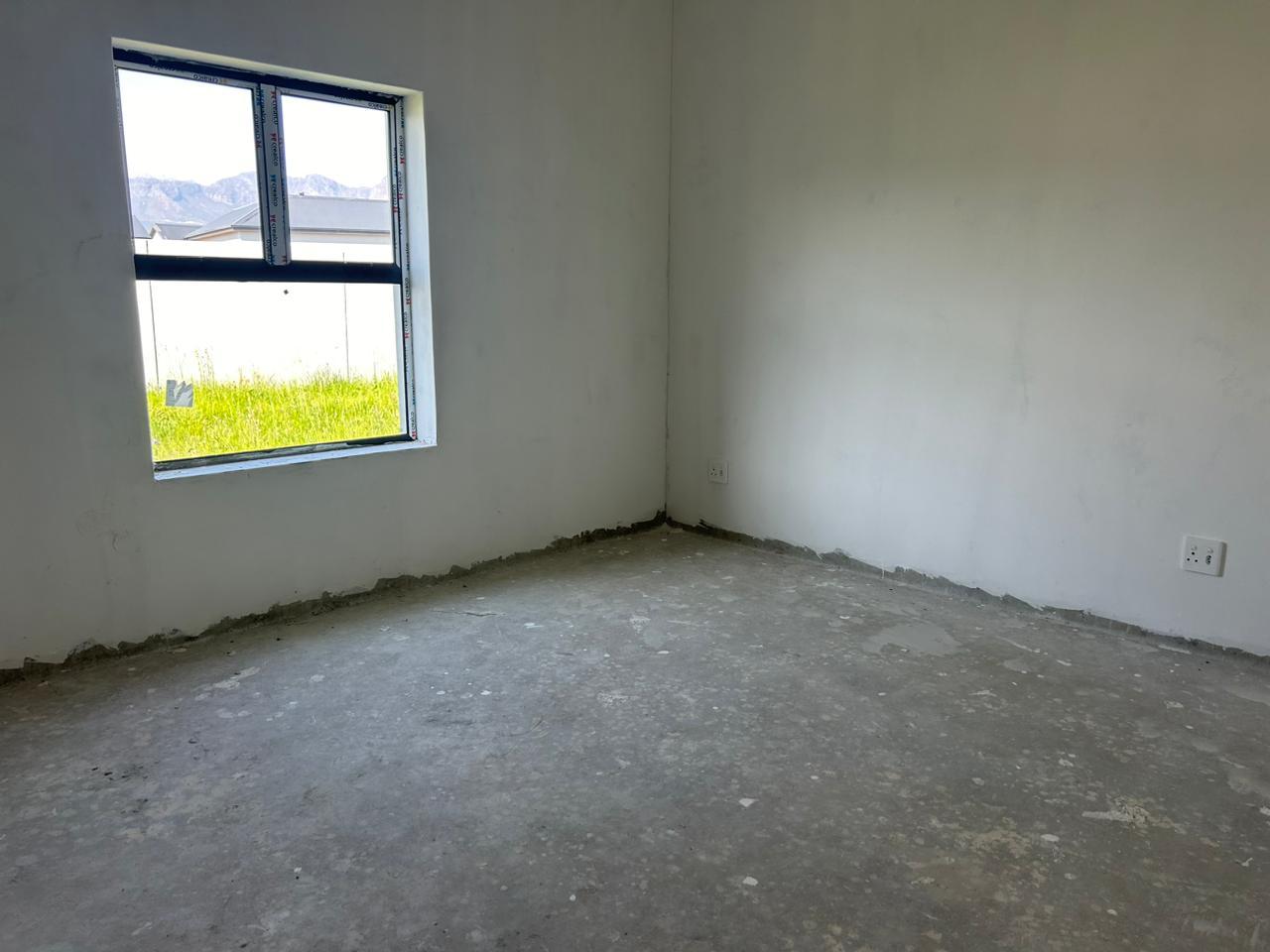 Image 5 of 6
