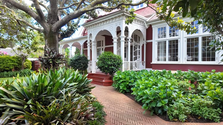 Main property image
