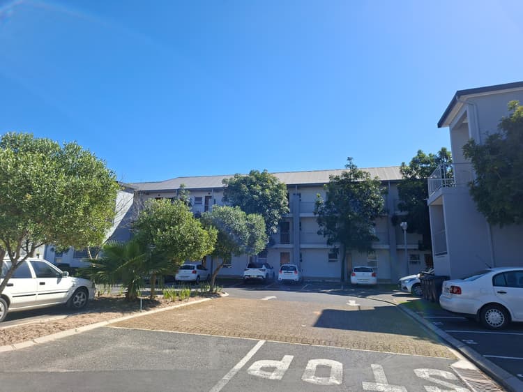 Main property image