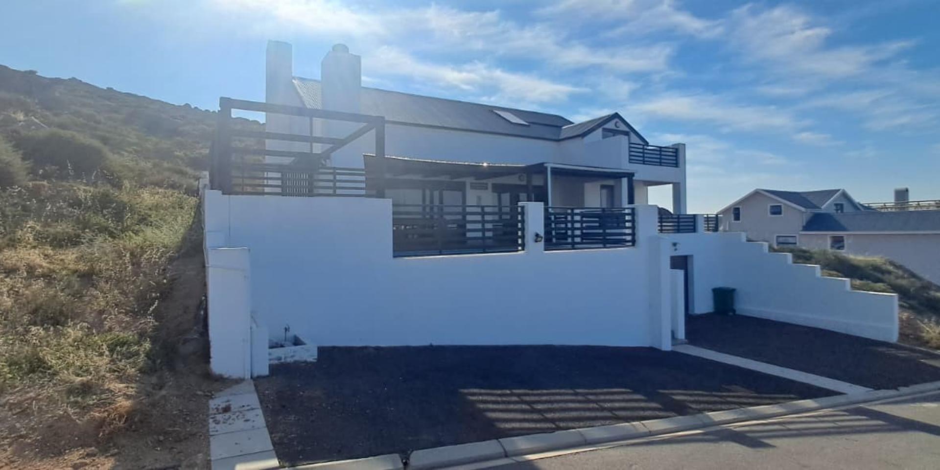 Image 3 of 6