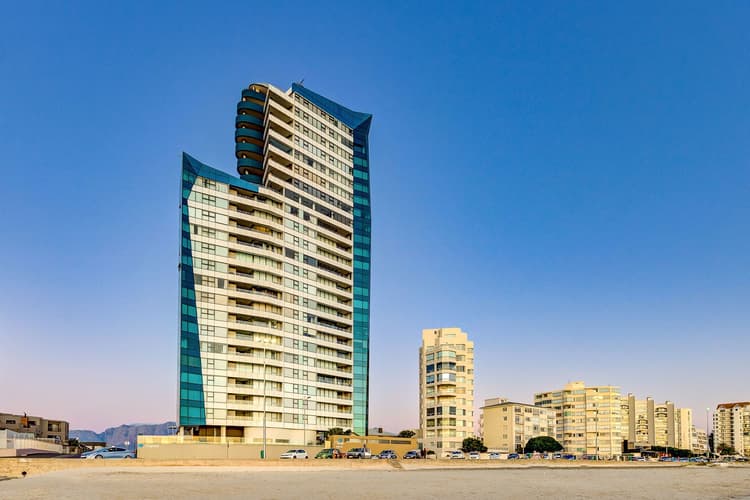 Main property image