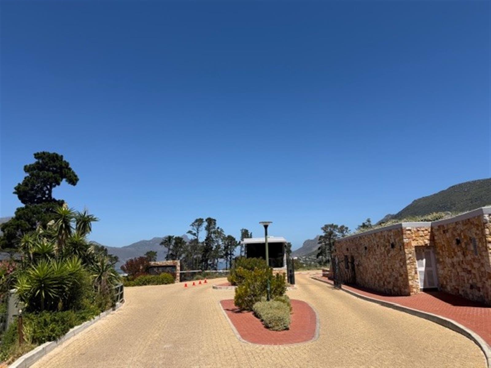 Image 5 of 6