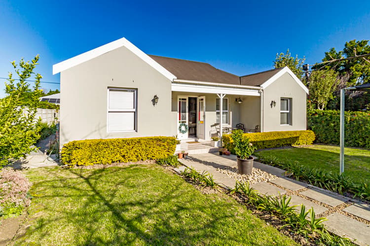 Main property image