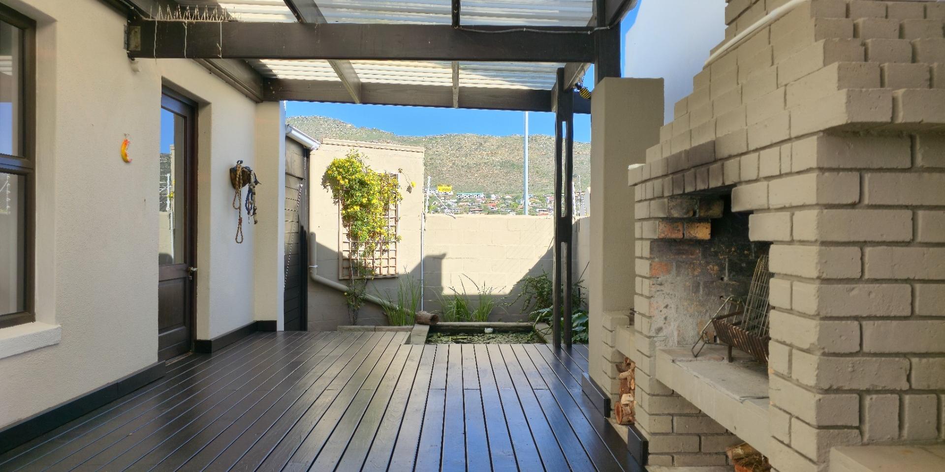Image 2 of 6