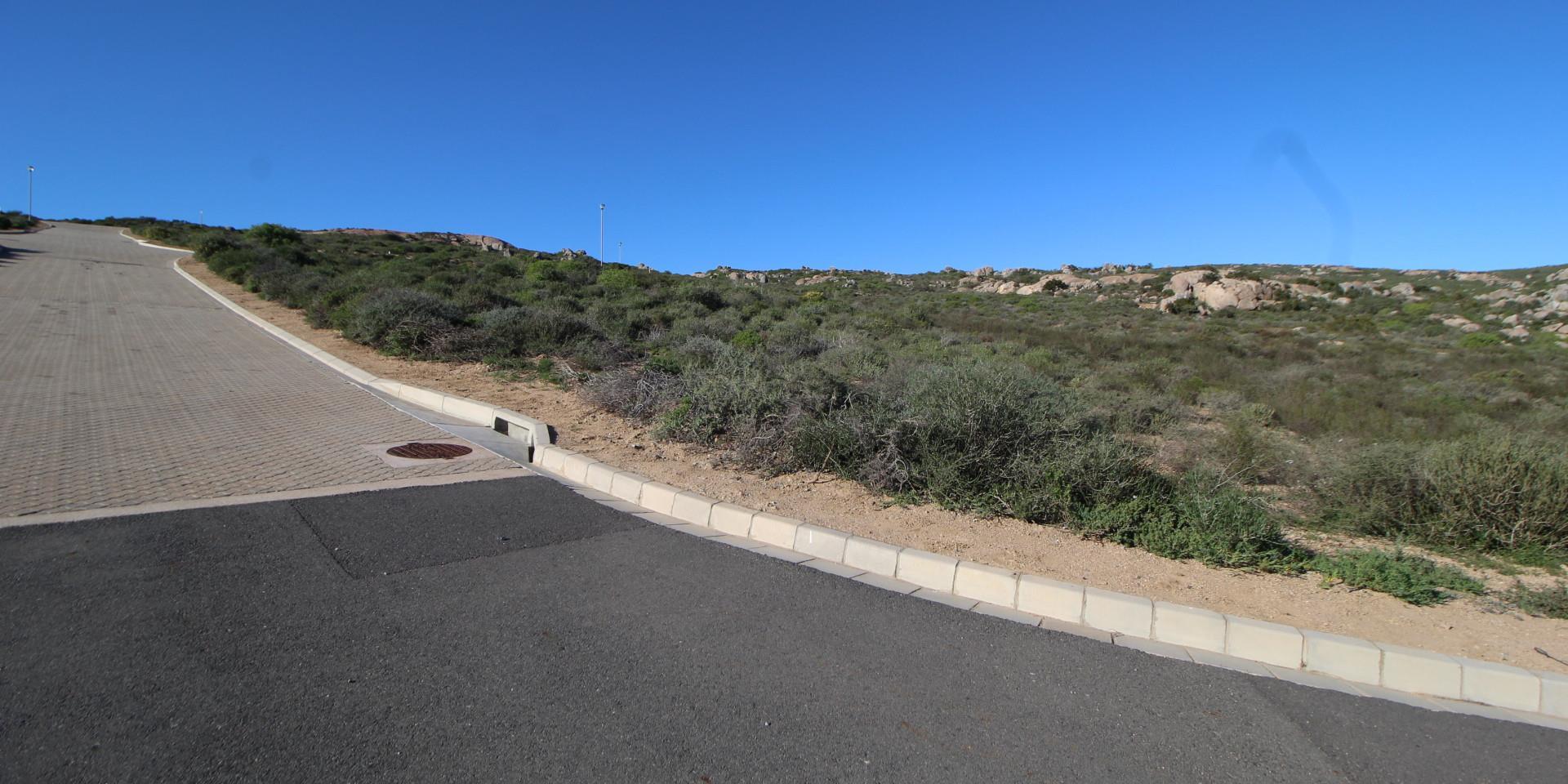 Image 2 of 6
