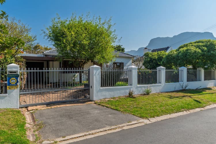 Main property image