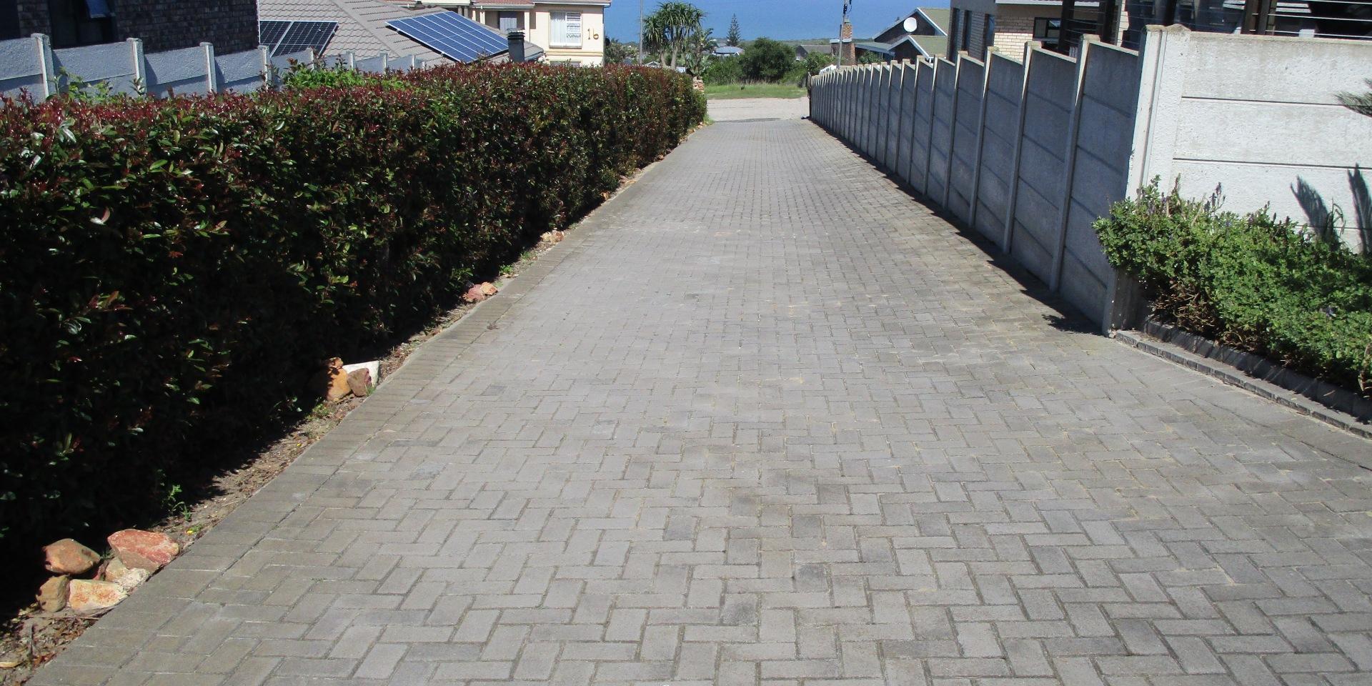 Image 4 of 6