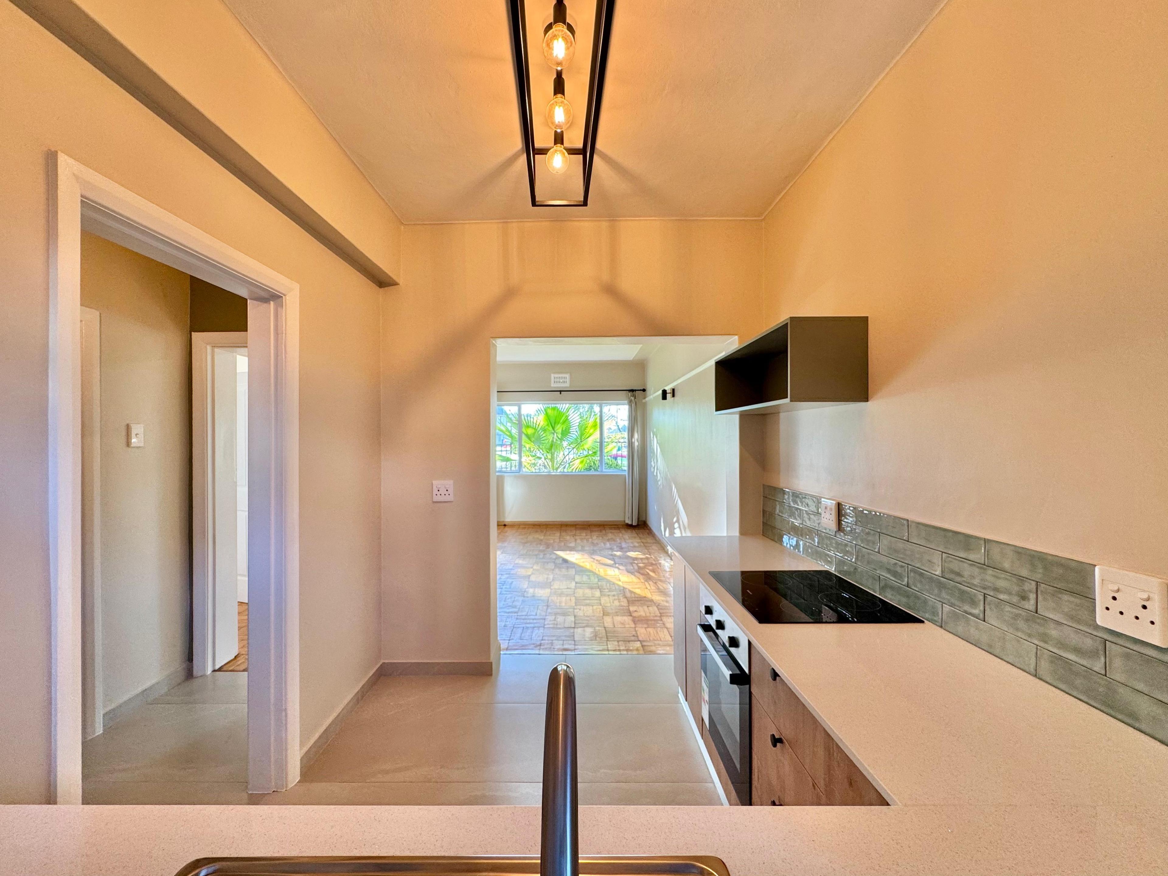 Image 2 of 6
