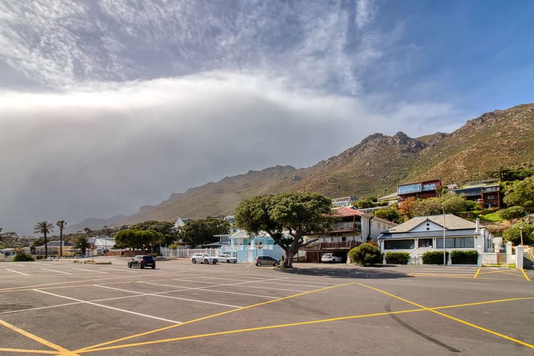 Main property image