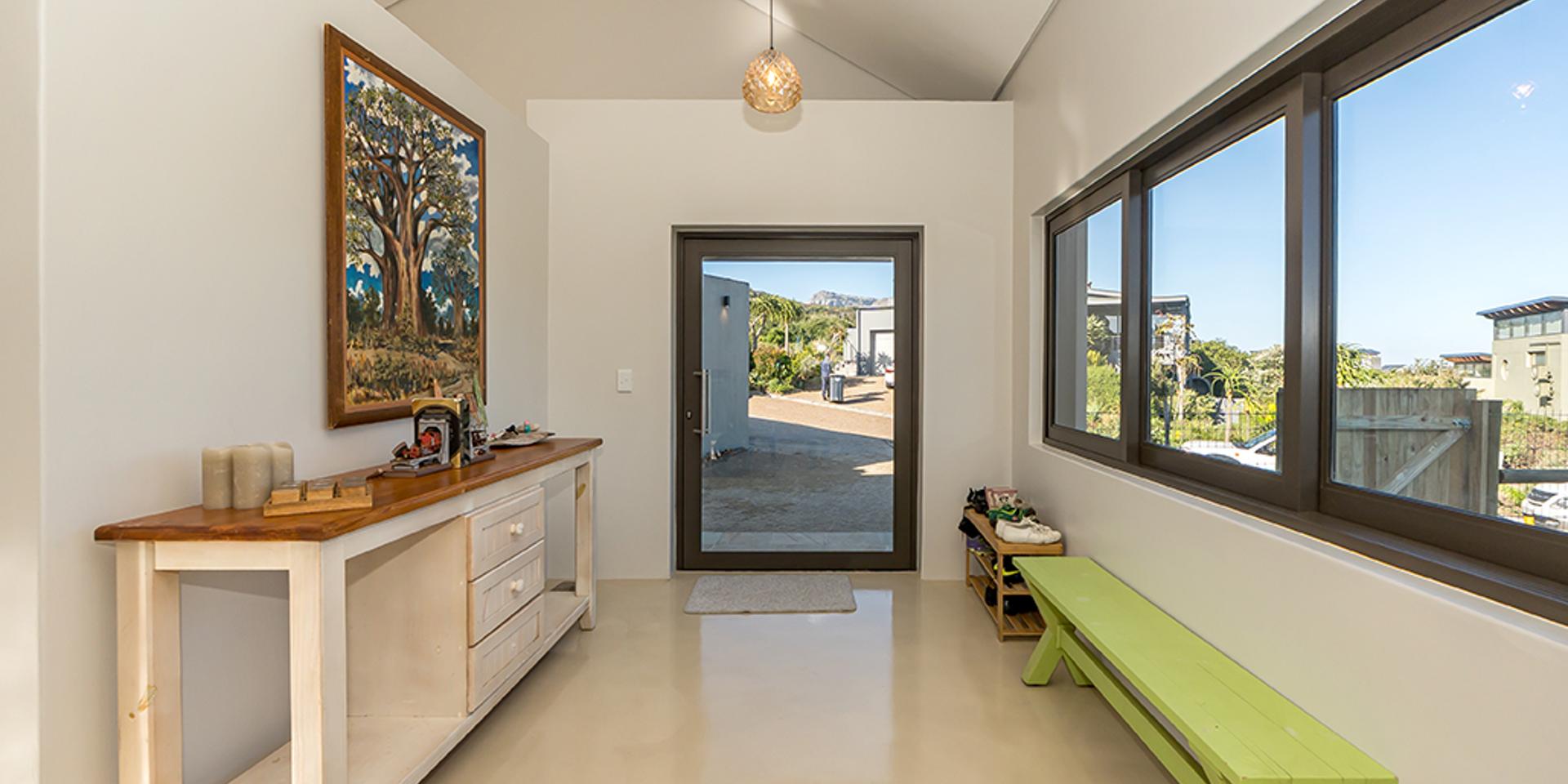 Image 3 of 6