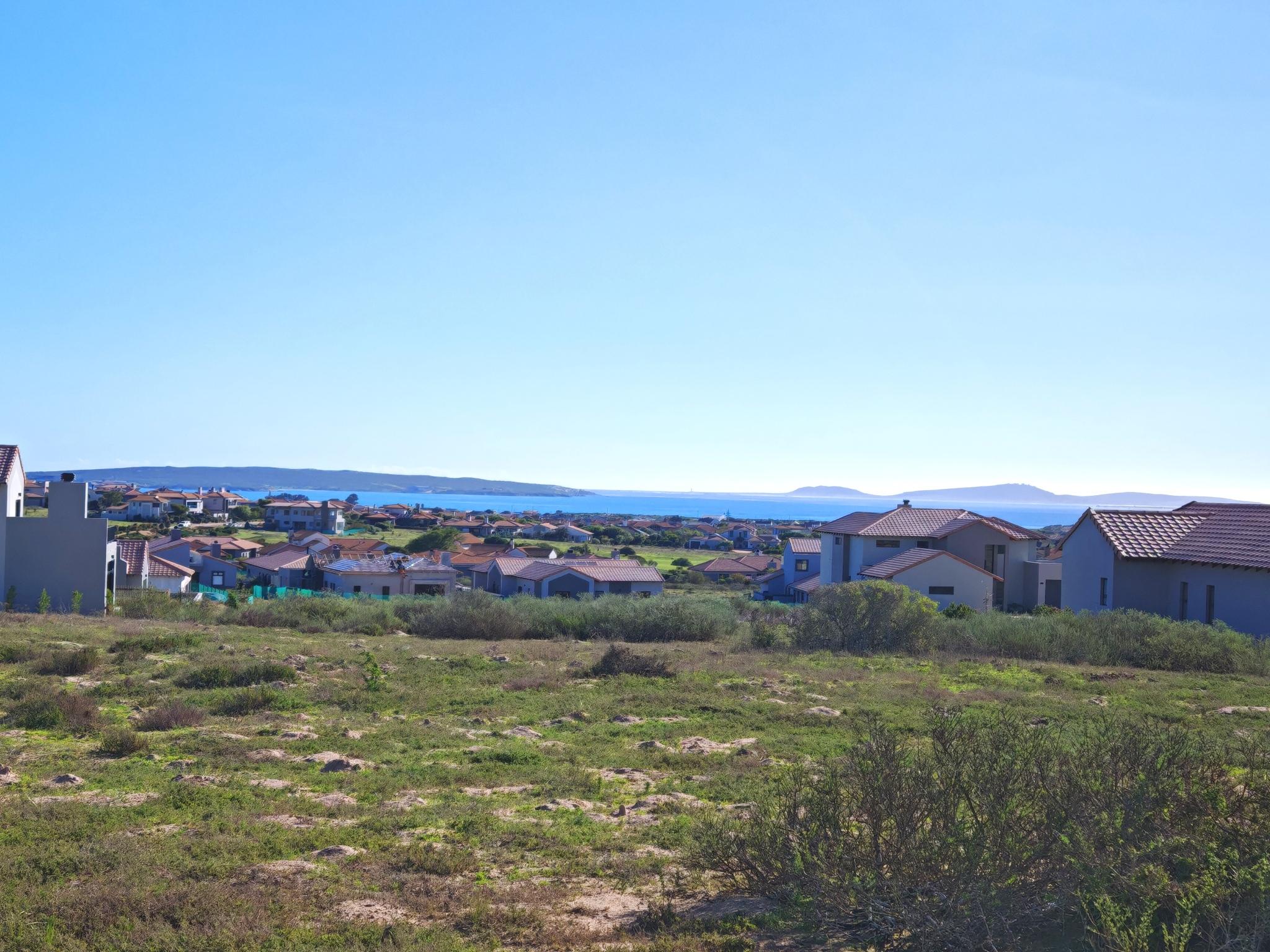 Image 4 of 6