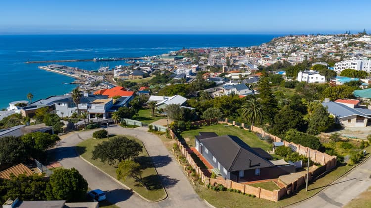 Main property image