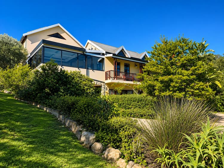 Main property image