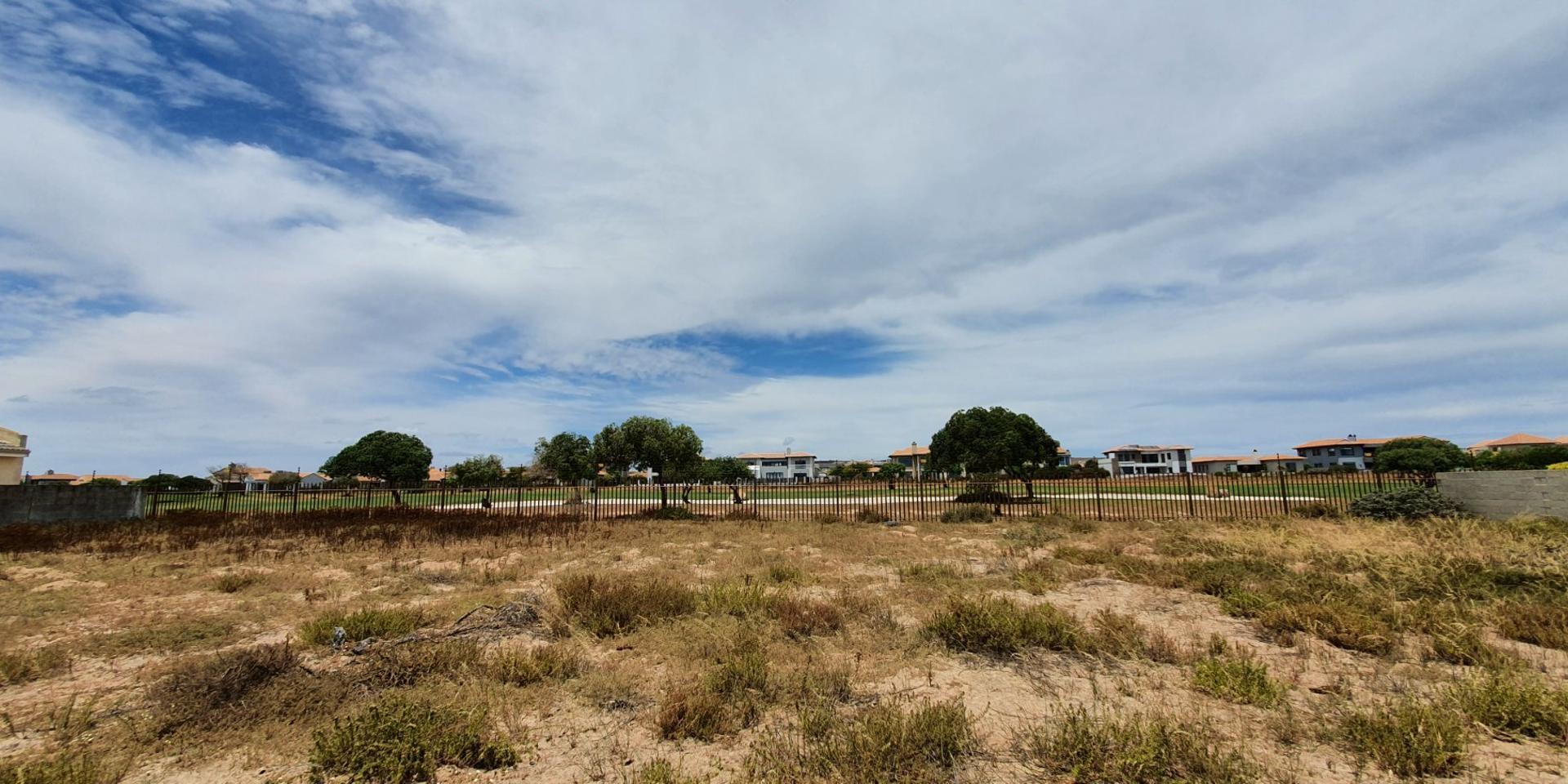 Image 2 of 6