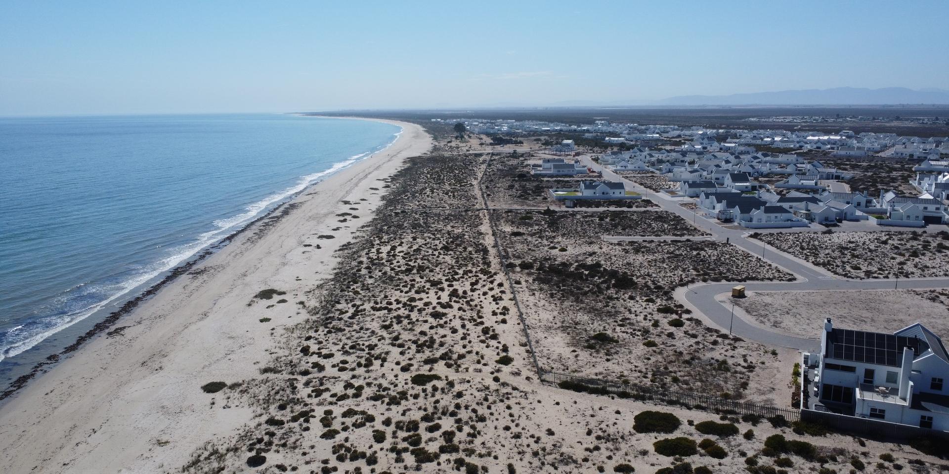 Image 2 of 6