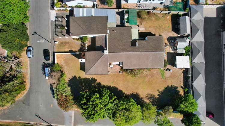 Main property image
