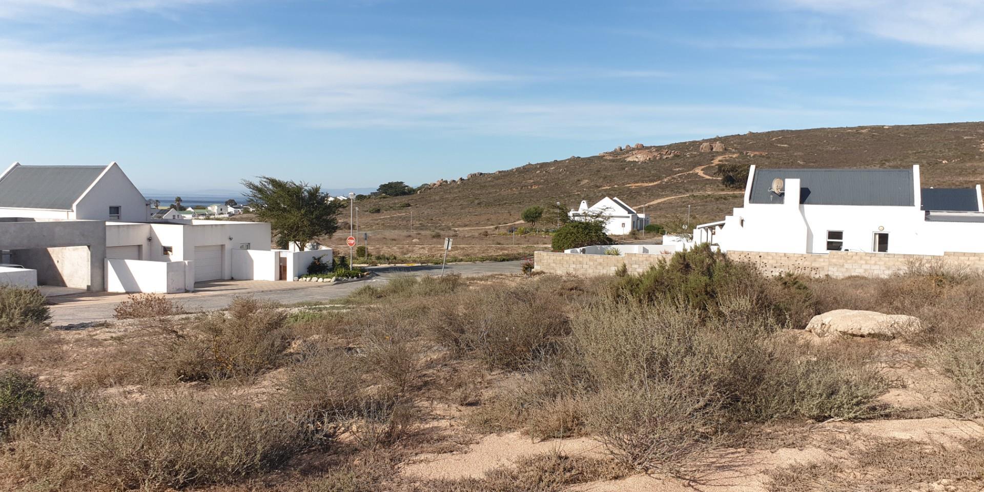 Image 2 of 6