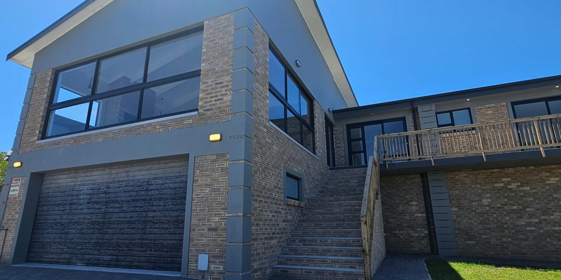 Image 2 of 6