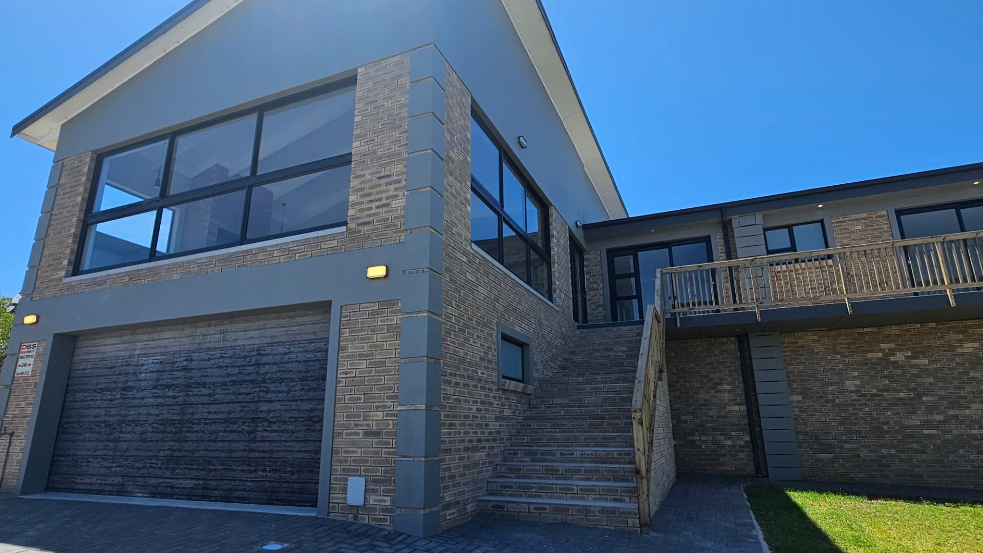 Image 2 of 6