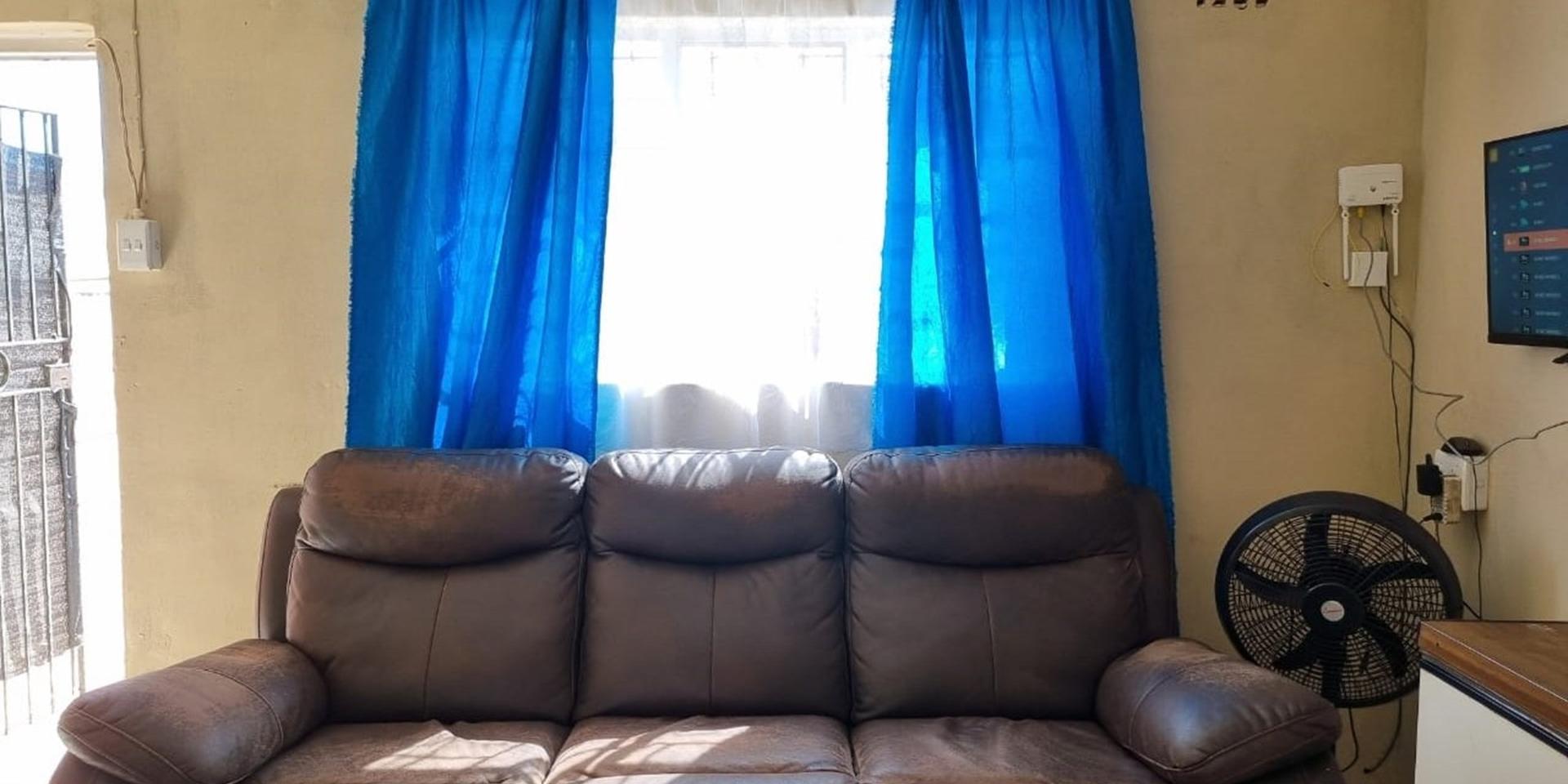 Image 5 of 6