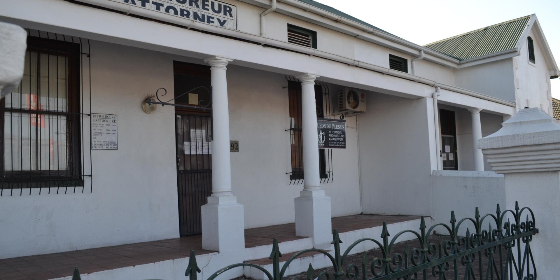 Image 1 of 6