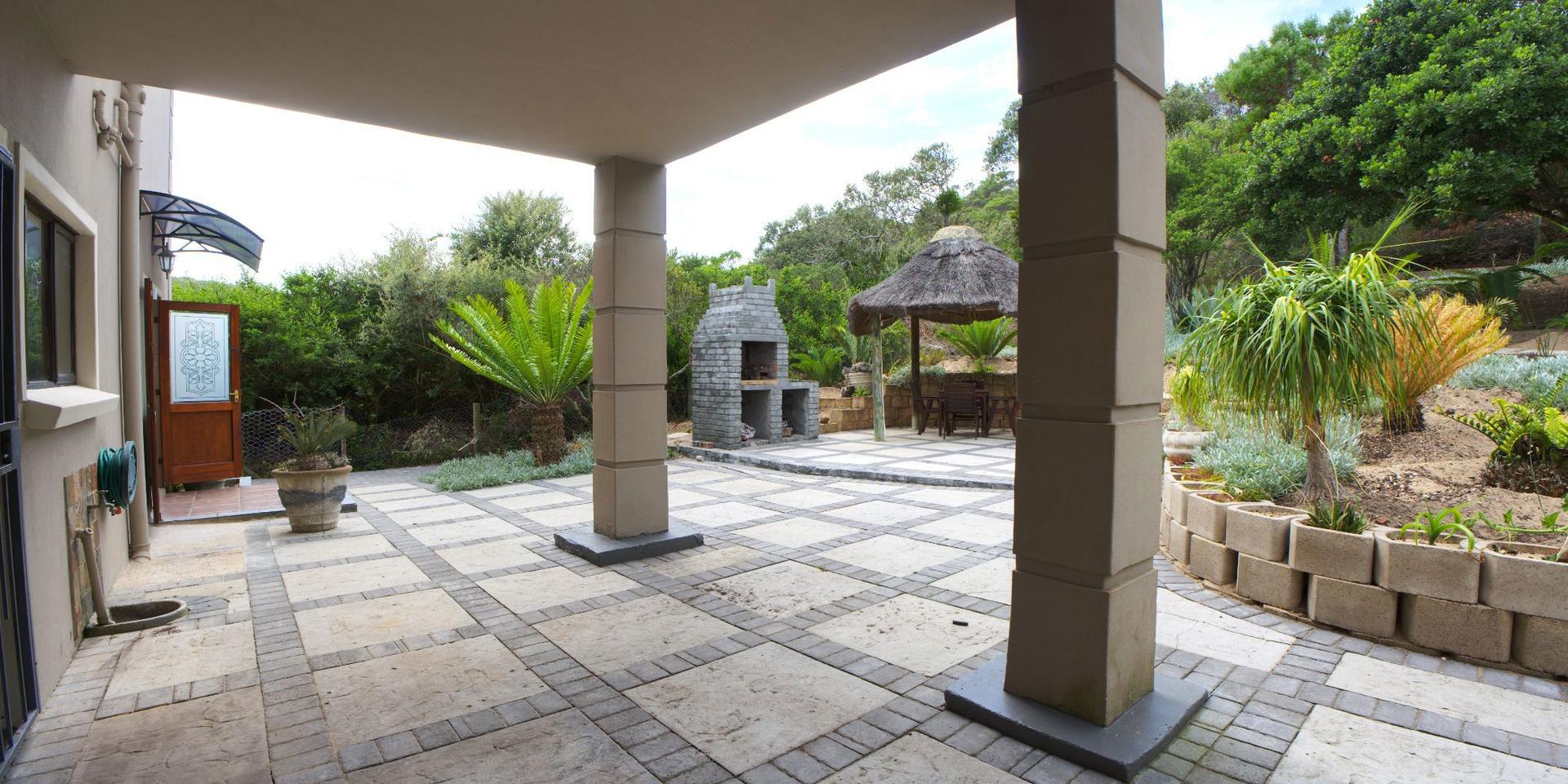 Image 4 of 6