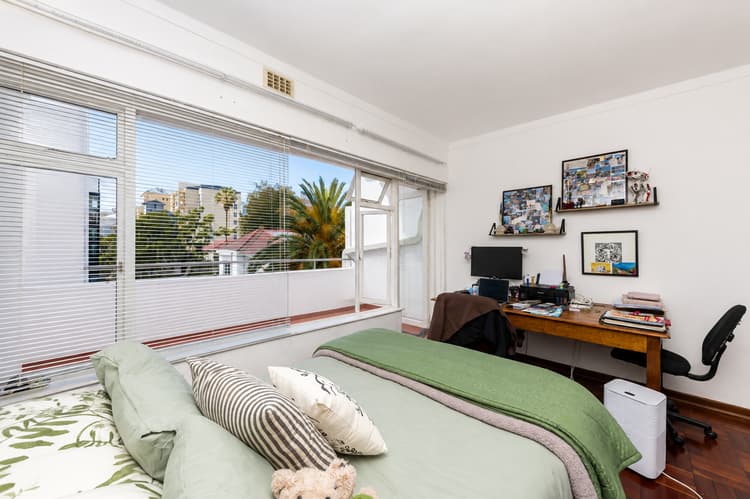 Main property image