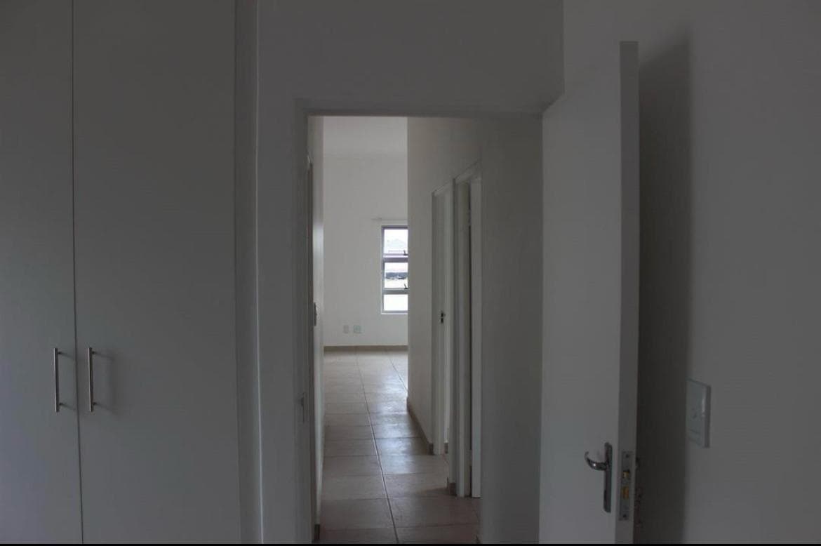 Image 5 of 6