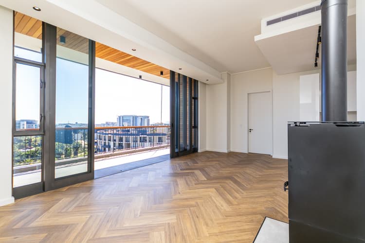 Main property image