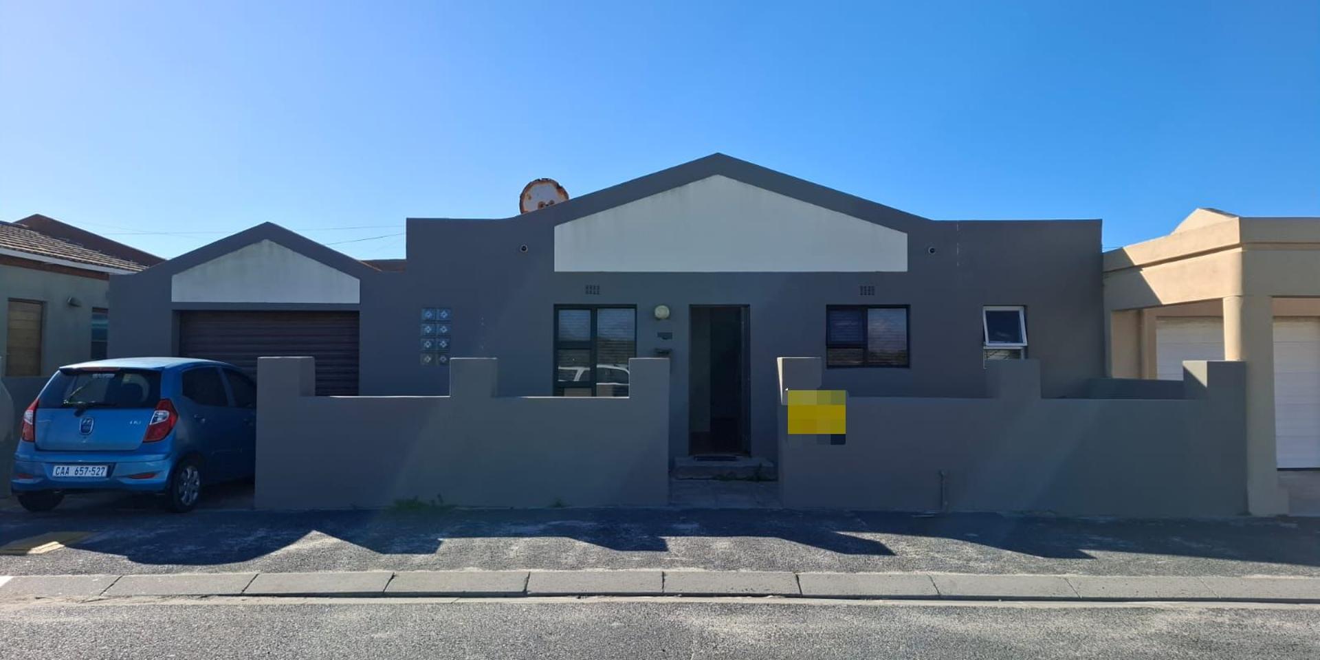 Image 3 of 6