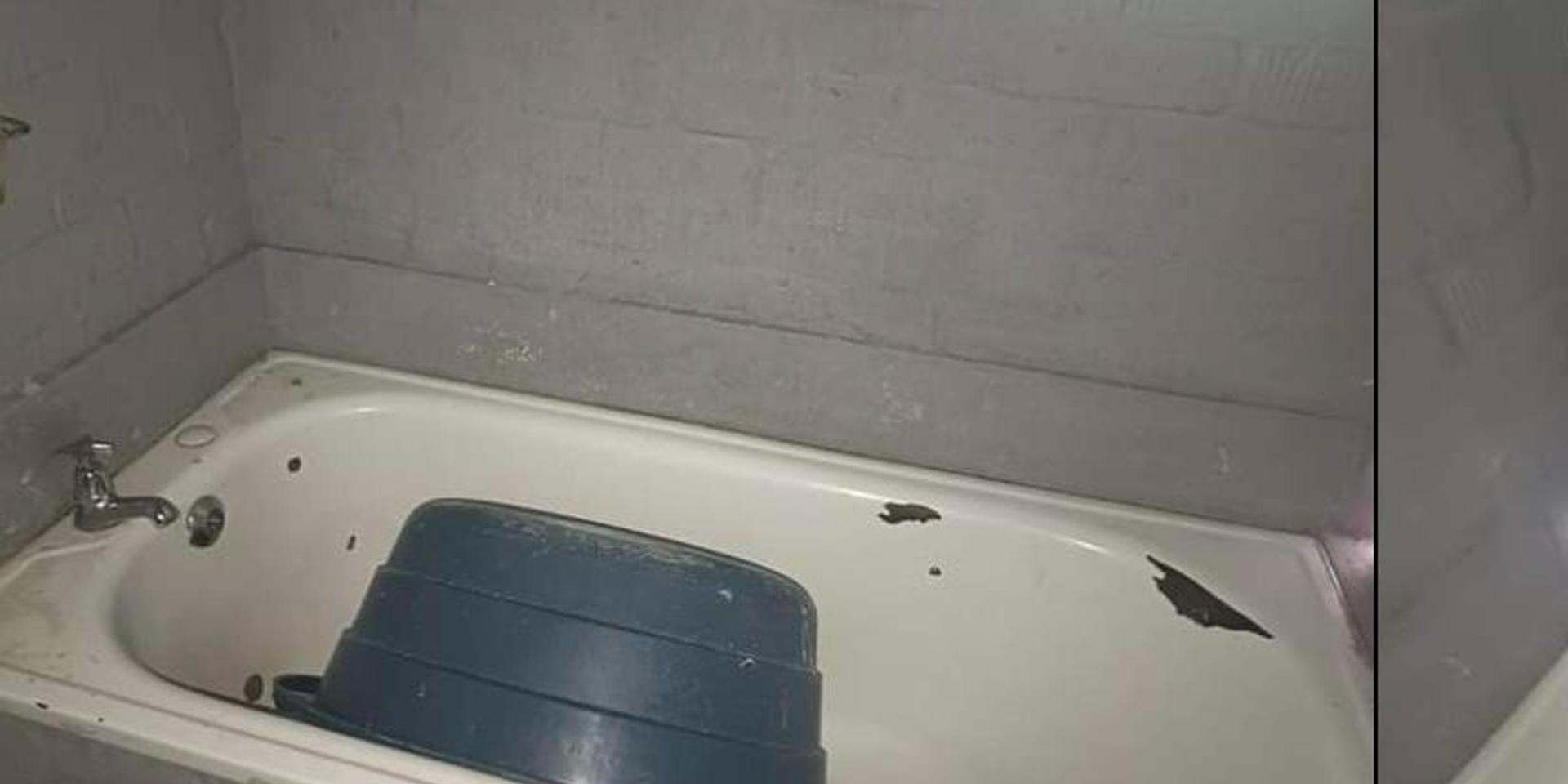 Image 2 of 6