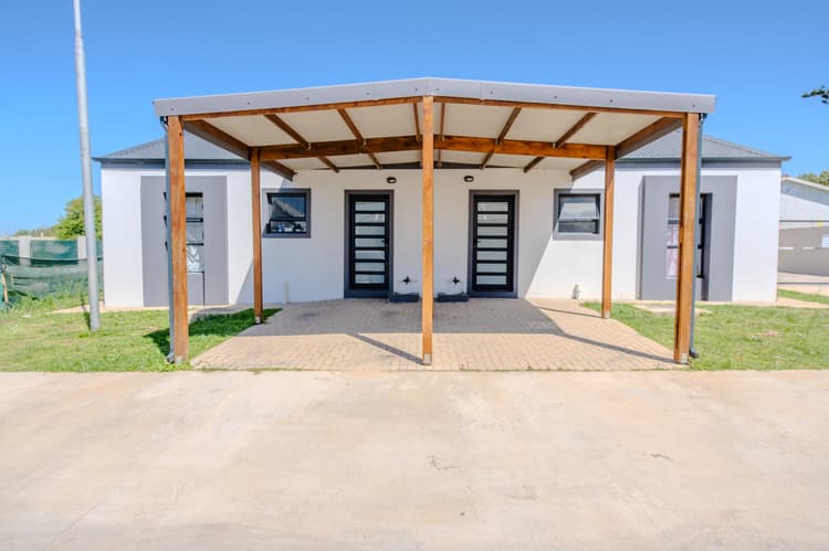 Main property image