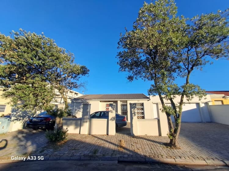 Main property image
